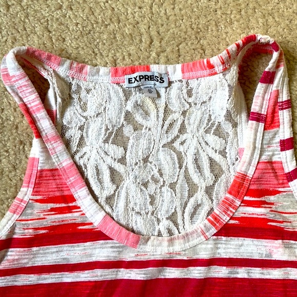 Express tank top - Picture 3 of 5